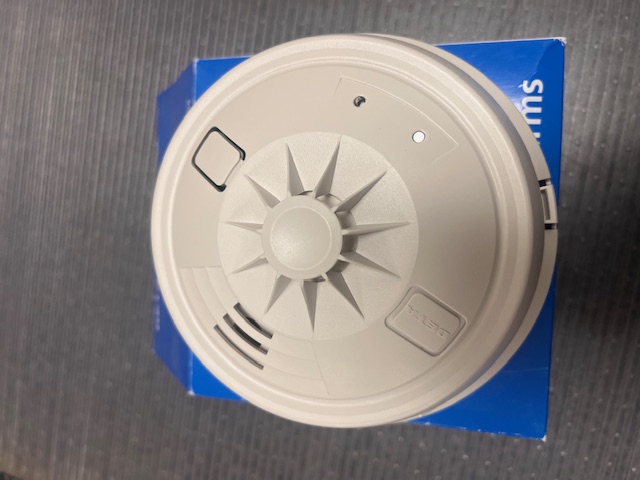 Deta 1155 – 230V Mains Heat & Smoke Alarm (White)