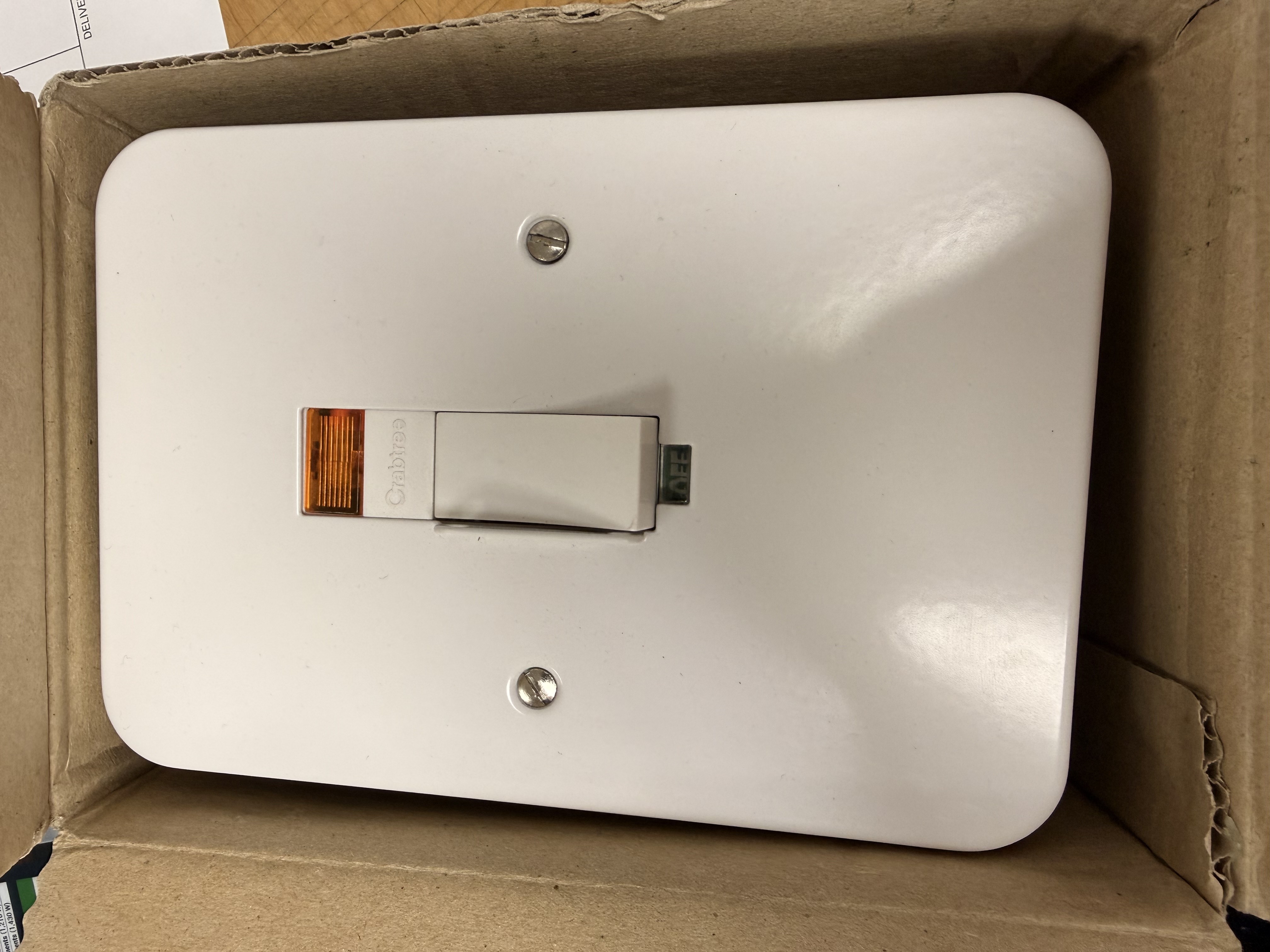 Crabtree 4514/WH 32A TP&N Control Switch | 3-Pole & Neutral Isolator | White